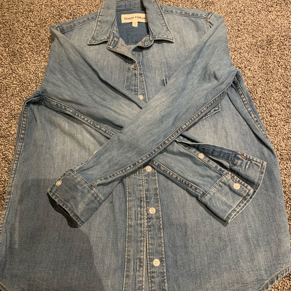 ARITZIA-DENIM FORUM The Ex Boyfriend Denim Shirt